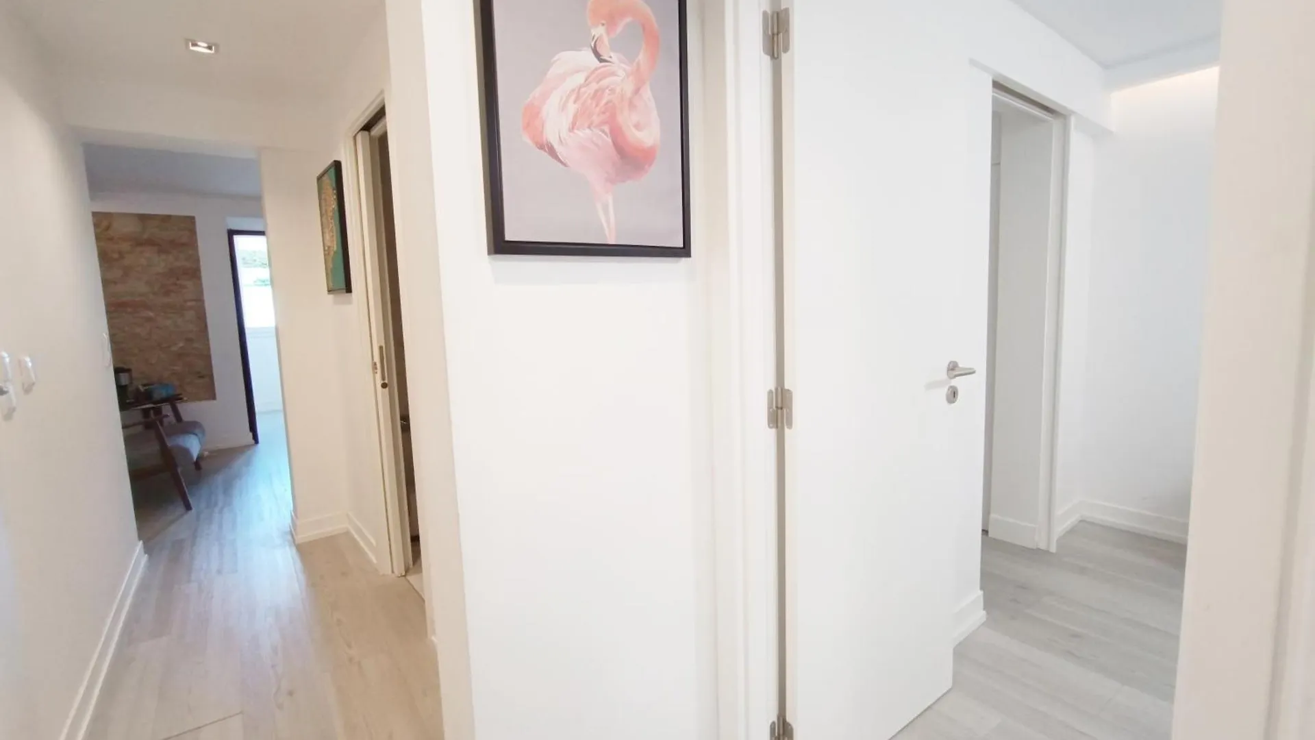 Apartment Lisbon Center Quiet Apartment-Lapa 2 Bathroom
